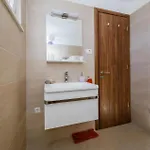 Stunning In Kastel Novi Feriehus Kaštel Štafilić